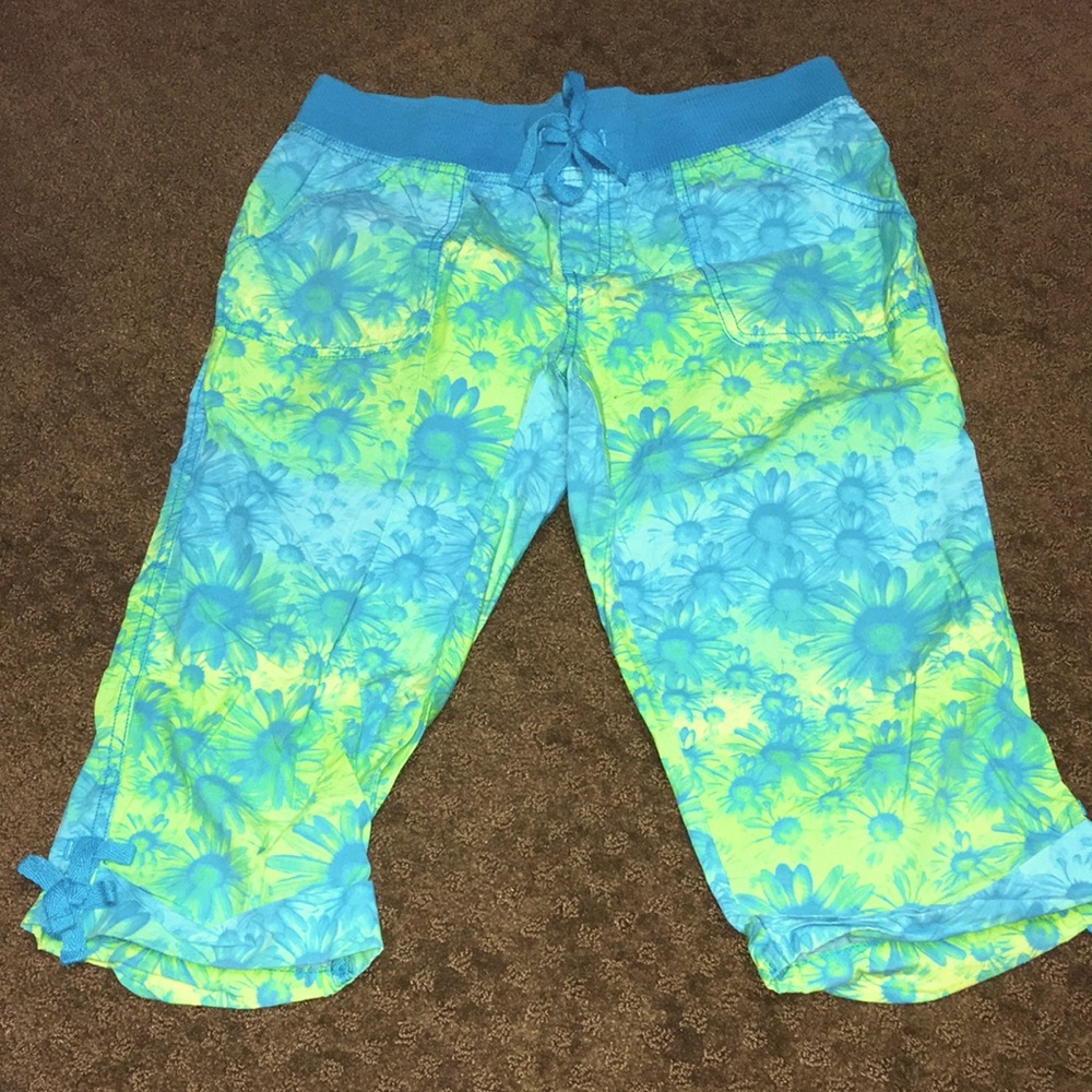 Capri pants 16 Girls ( pedal pushers ) beautiful colors EUC stretch waist